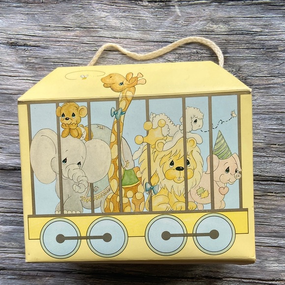 Vintage Precious Moments Birthday Train 4th Birthday Elephant with Box - Picture 14 of 15